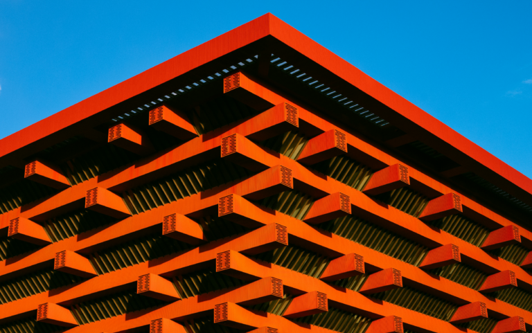 How to Use Risk Alerts to Prevent Supply Chain Disruption